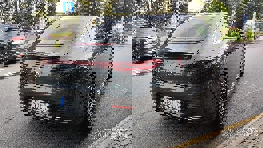 Mercedes-Benz EQE de 2024