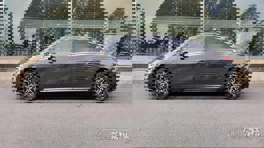 Mercedes-Benz EQE de 2024