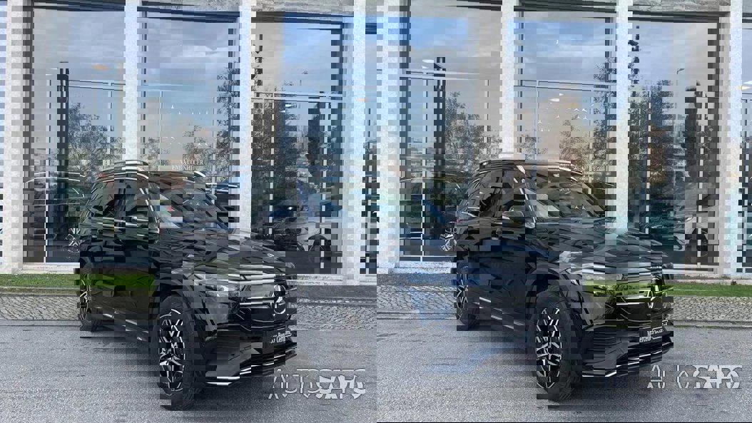 Mercedes-Benz EQB de 2024
