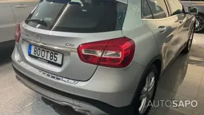 Mercedes-Benz Classe GLA 200 CDi Urban de 2014