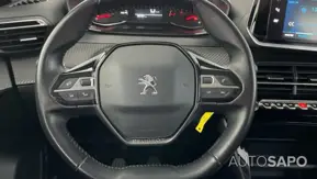 Peugeot 2008 1.2 PureTech Active Pack de 2021