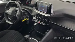 Peugeot 2008 1.2 PureTech Active Pack de 2021