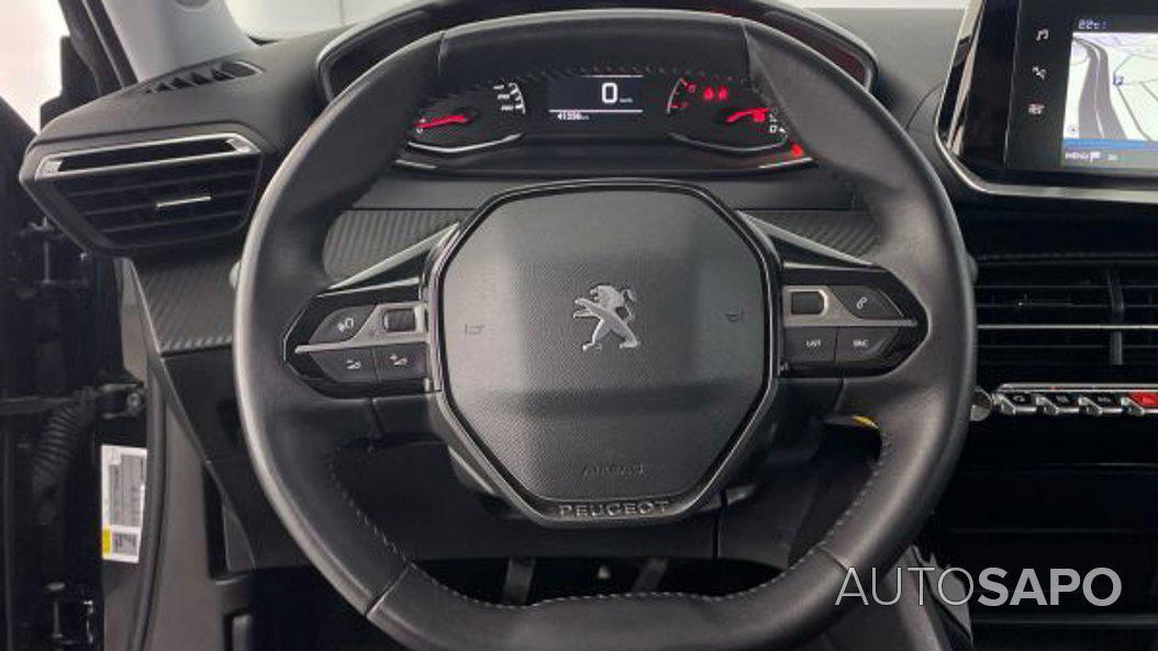 Peugeot 2008 1.2 PureTech Active Pack de 2021