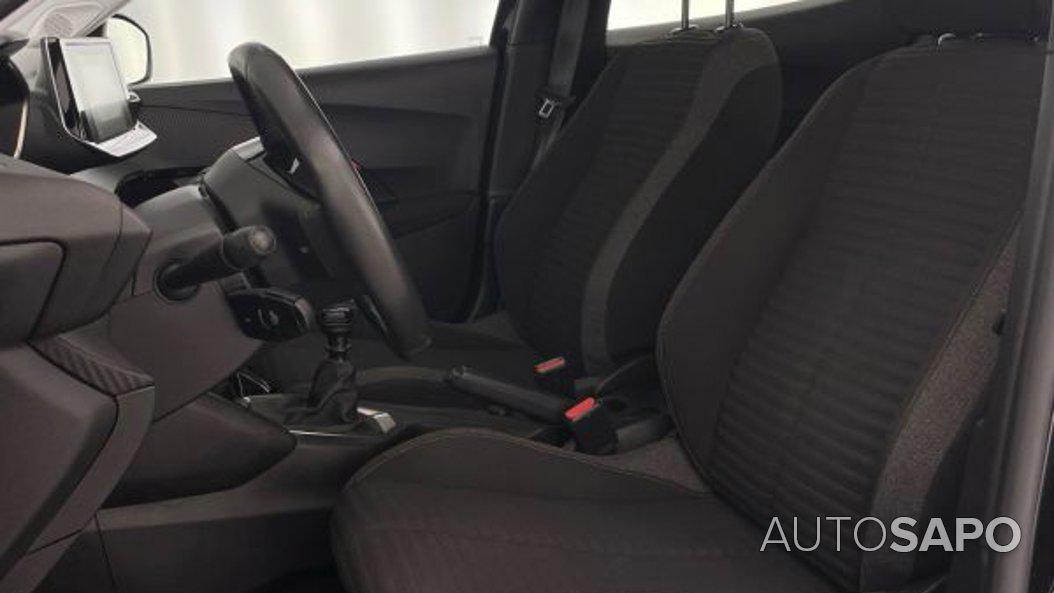 Peugeot 2008 1.2 PureTech Active Pack de 2021