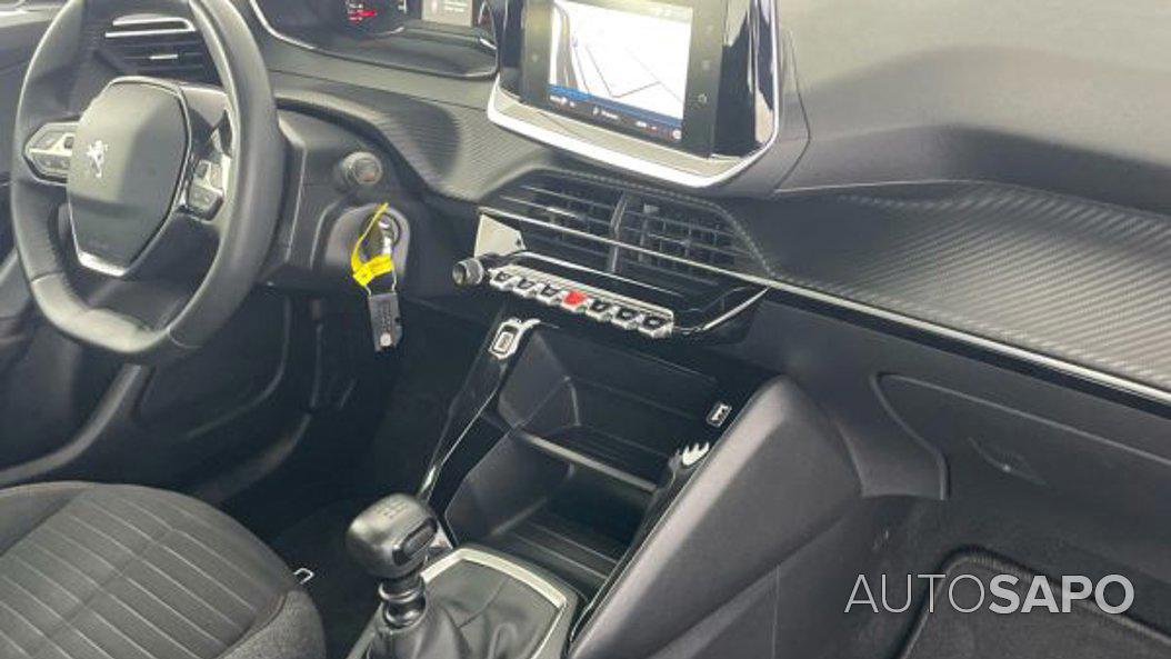 Peugeot 2008 1.2 PureTech Active Pack de 2021