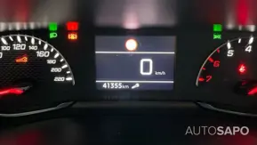 Peugeot 2008 1.2 PureTech Active Pack de 2021