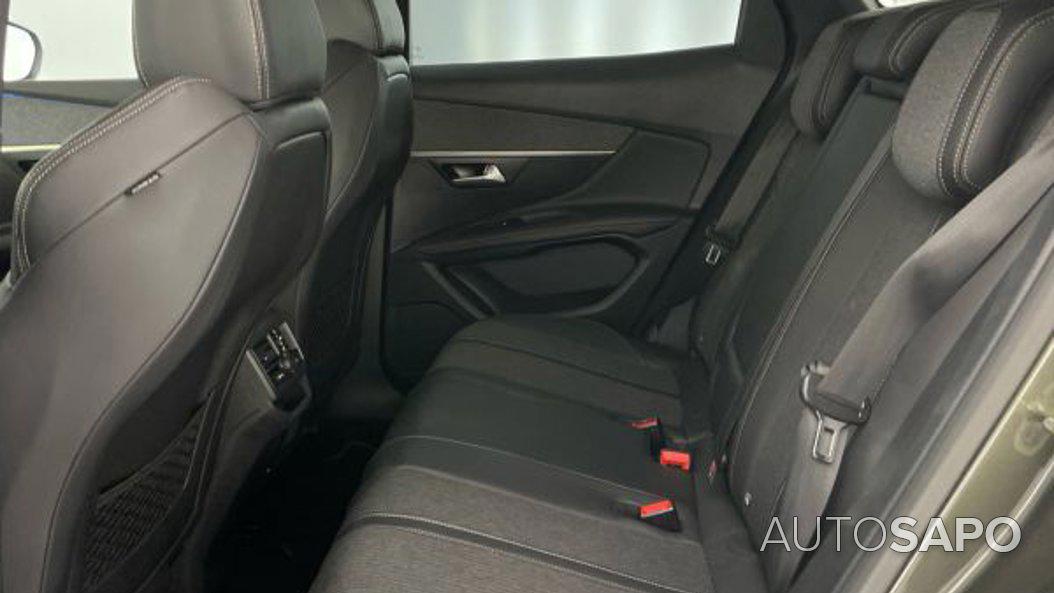 Peugeot 3008 1.2 PureTech Allure de 2018