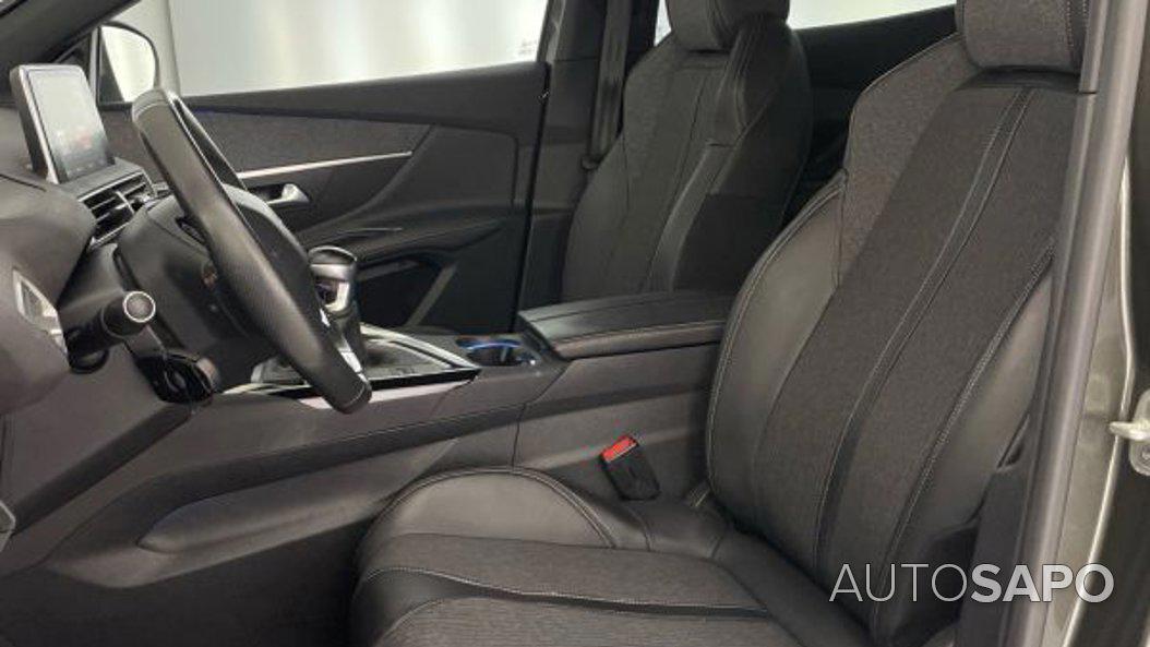 Peugeot 3008 1.2 PureTech Allure de 2018