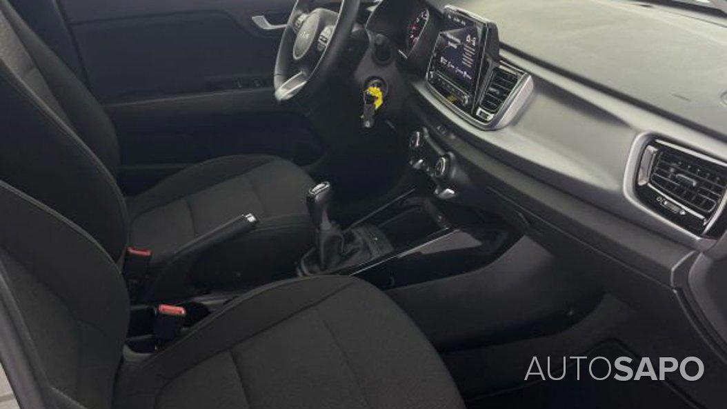 Kia Rio 1.0 T-GDi Drive de 2021