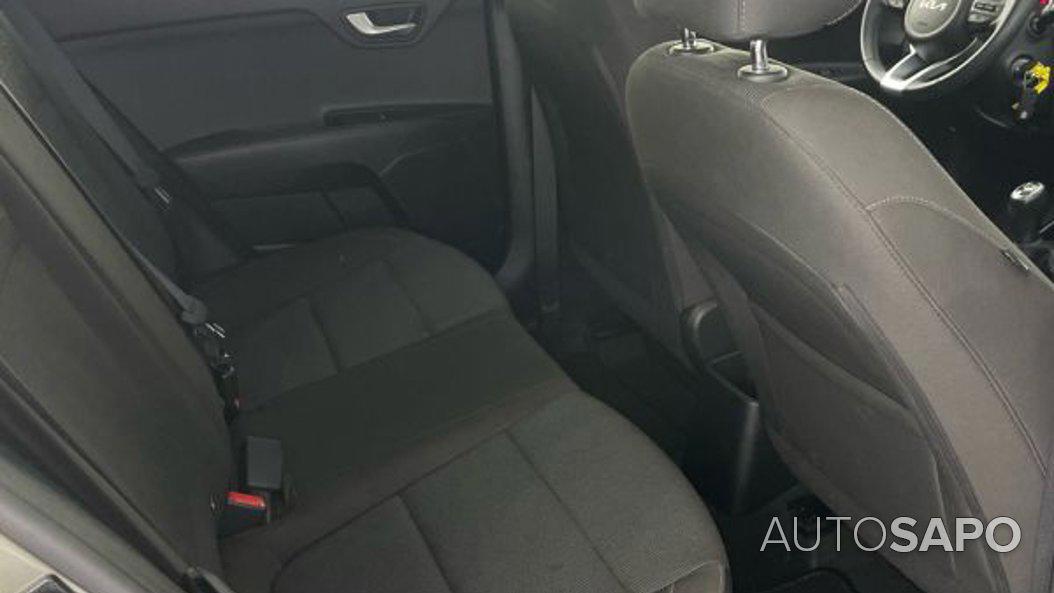 Kia Rio 1.0 T-GDi Drive de 2021