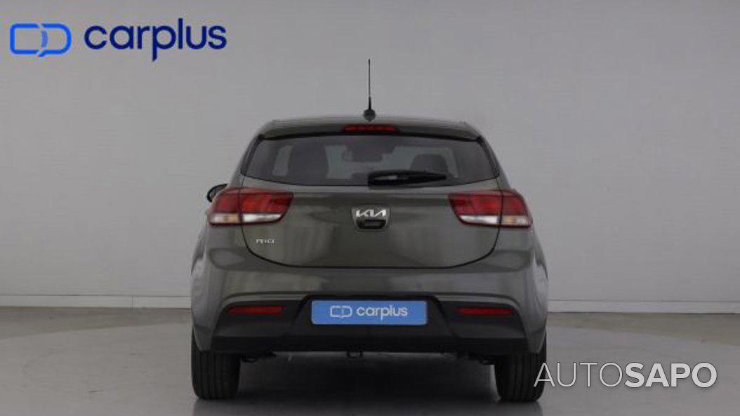 Kia Rio 1.0 T-GDi Drive de 2021