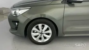 Kia Rio 1.0 T-GDi Drive de 2021