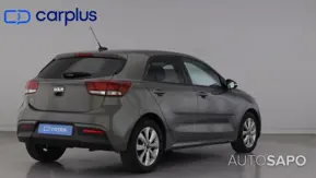 Kia Rio 1.0 T-GDi Drive de 2021