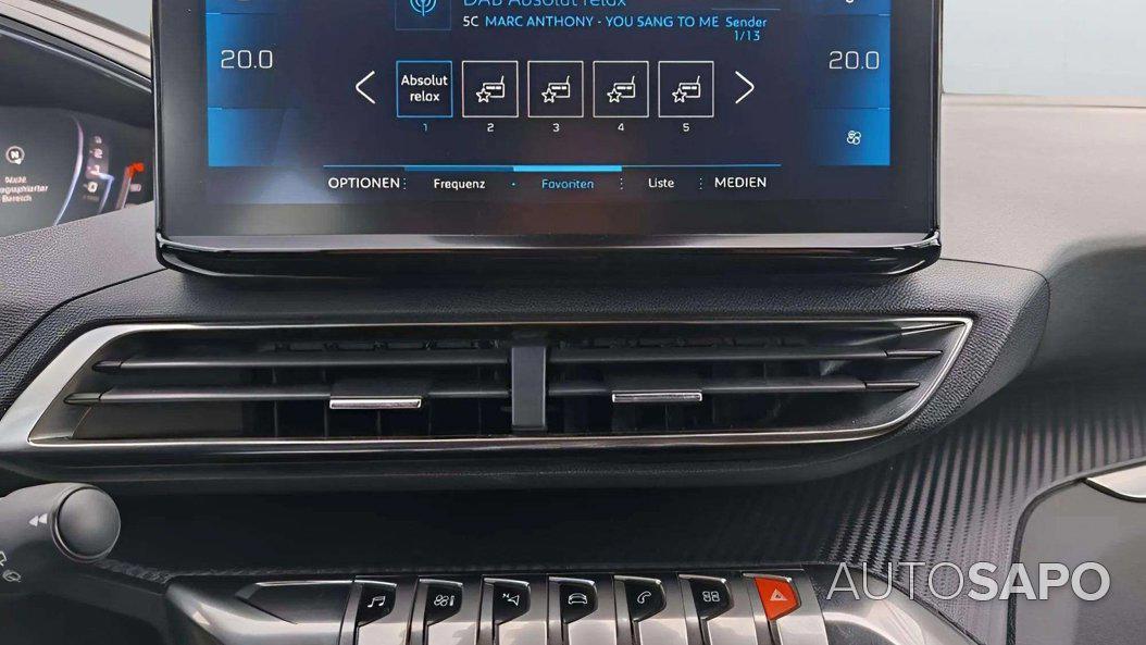 Peugeot 5008 de 2021