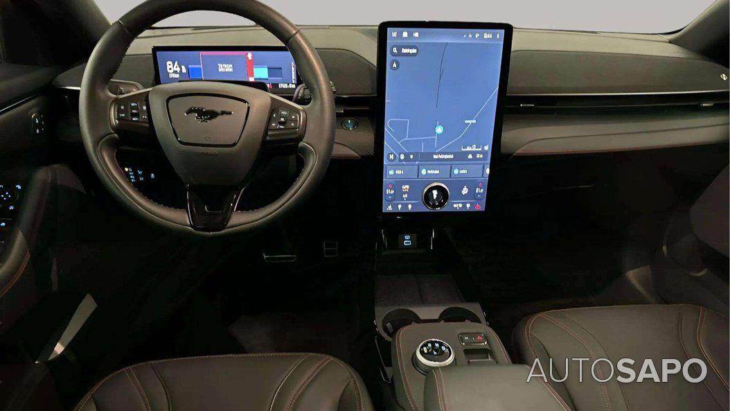 Ford Mustang Mach-E AWD de 2022