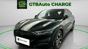 Ford Mustang Mach-E AWD de 2022