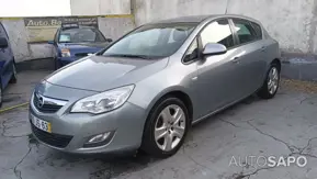 Opel Astra de 2010