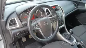 Opel Astra de 2010