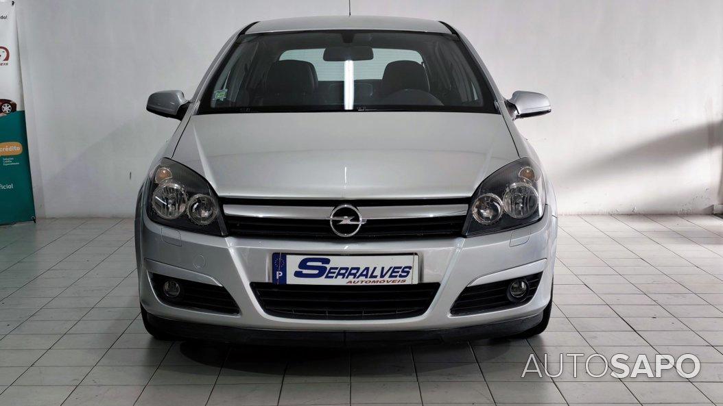 Opel Astra 1.4 Cosmo de 2006
