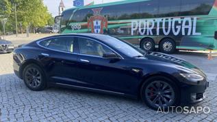 Tesla Model S P85D de 2015