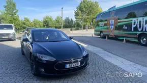 Tesla Model S P85D de 2015