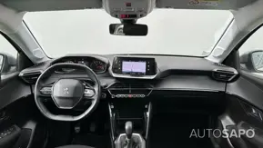 Peugeot 208 1.2 PureTech Active de 2021