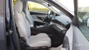 Peugeot 5008 1.2 PureTech Allure EAT8 de 2019
