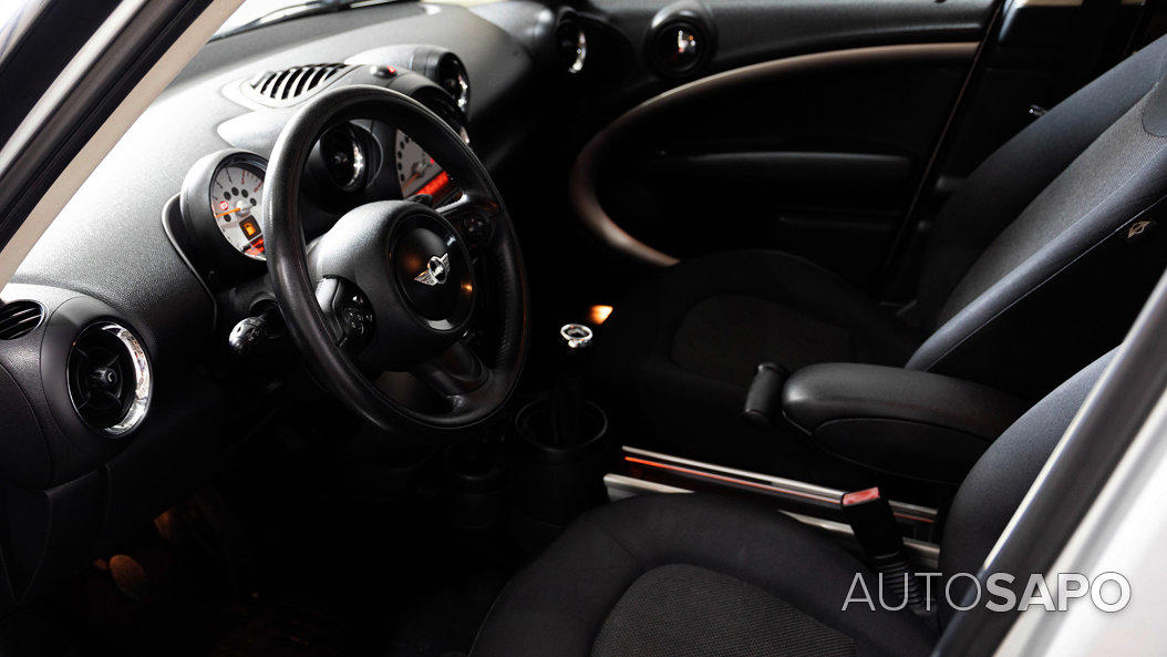 MINI Countryman One D de 2014