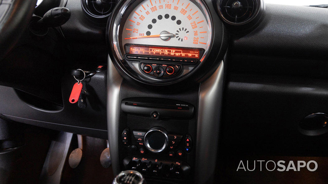 MINI Countryman One D de 2014