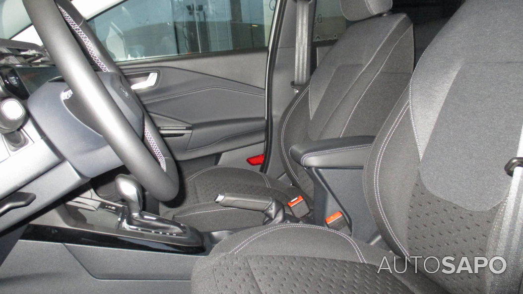 Ford Puma 1.0 EcoBoost MHEV 114KW TITANIUM de 2025