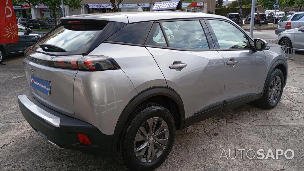 Peugeot 2008 1.2 PureTech Active EAT8 de 2021
