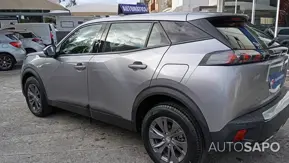 Peugeot 2008 1.2 PureTech Active EAT8 de 2021