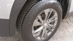 Peugeot 2008 1.2 PureTech Active EAT8 de 2021