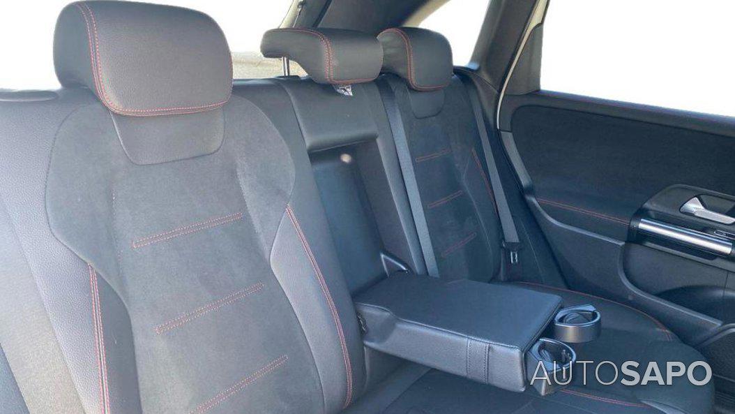 Mercedes-Benz Classe B 180 d AMG Line Aut. de 2019
