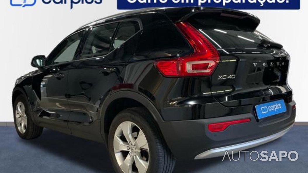 Volvo XC40 1.5 T2 Momentum Plus de 2021