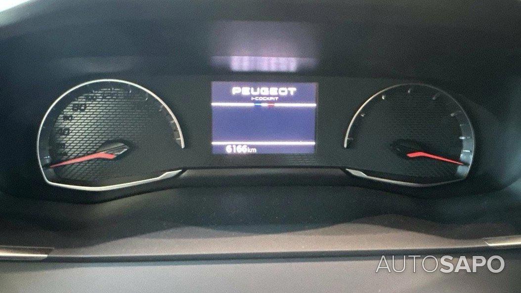 Peugeot 2008 1.2 PureTech Active de 2024