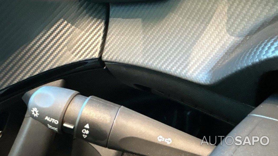 Peugeot 2008 1.2 PureTech Active de 2024