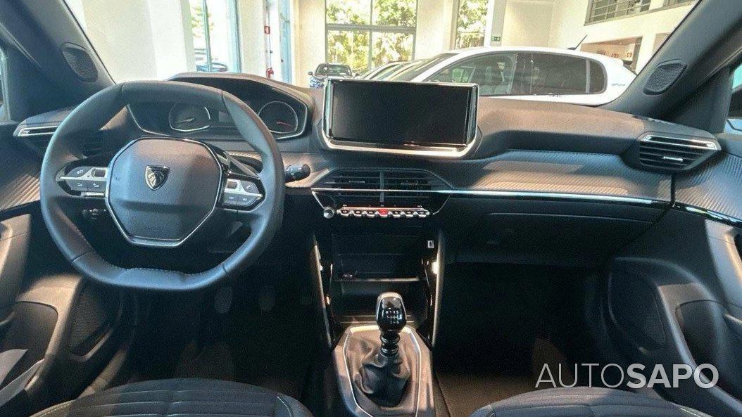 Peugeot 2008 1.2 PureTech Active de 2024