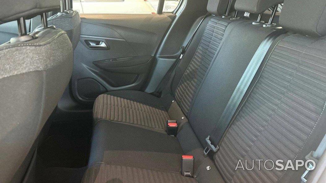 Peugeot 208 1.2 PureTech Active de 2024