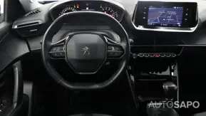 Peugeot 2008 1.2 PureTech Allure de 2022