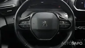 Peugeot 2008 1.2 PureTech Allure de 2022