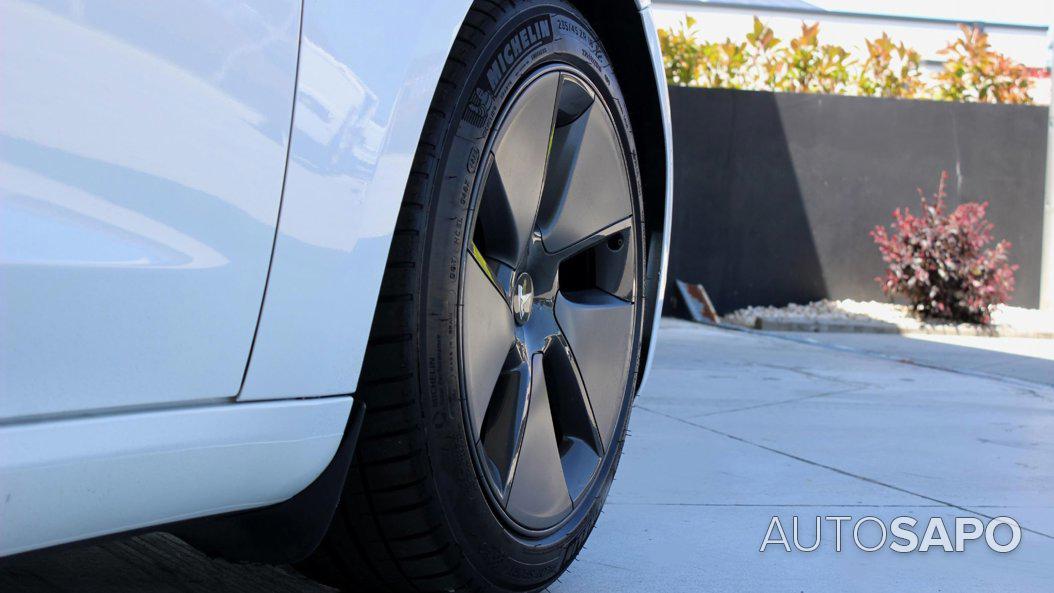 Tesla Model 3 de 2021