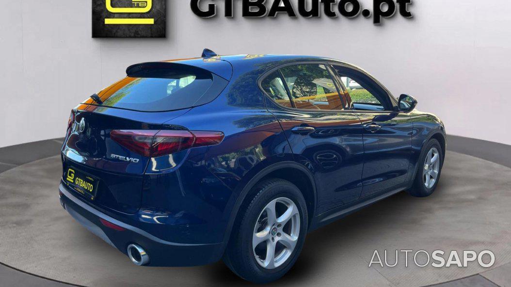 Alfa Romeo Stelvio 2.2 D Super AT8 de 2017