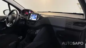 Peugeot 208 1.2 PureTech Active de 2014