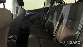 Peugeot 208 1.2 PureTech Active de 2014