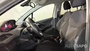 Peugeot 208 1.2 PureTech Active de 2014