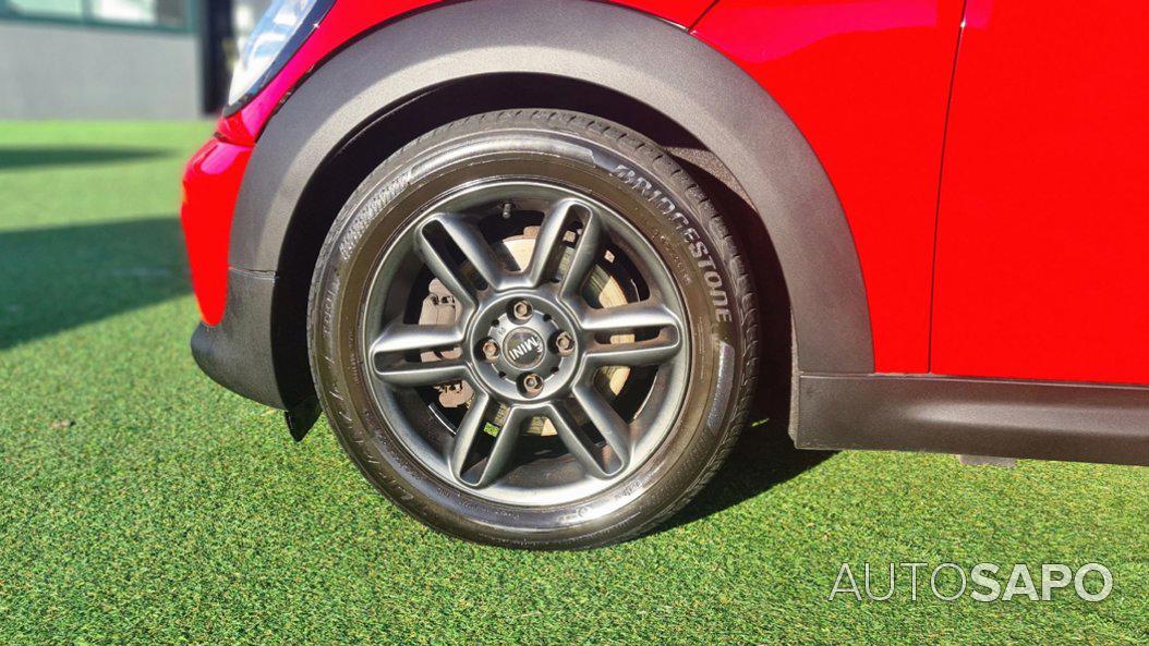 MINI Cooper de 2010