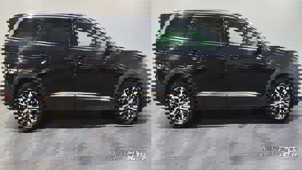 Peugeot 5008 de 2023