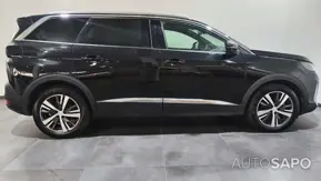 Peugeot 5008 de 2023