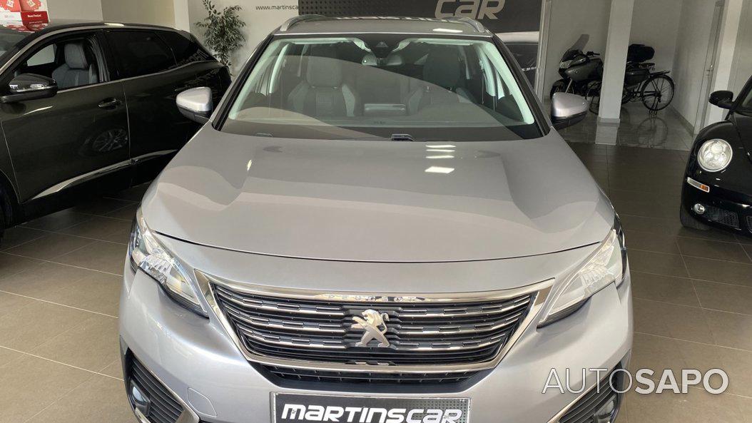Peugeot 5008 1.2 PureTech Active Pack de 2019